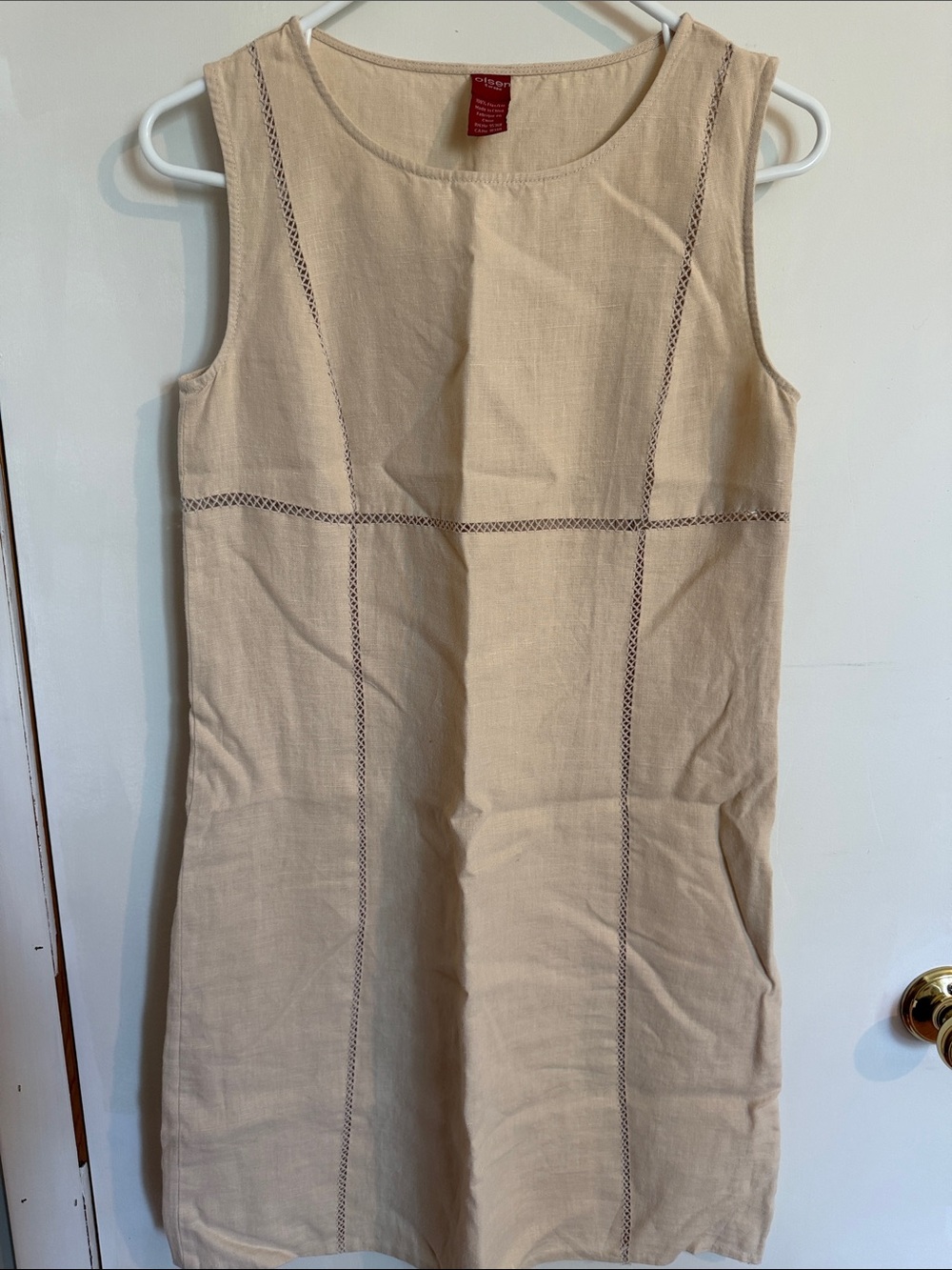 Sleeveless Cream Shift Dress with Contrast Stitching